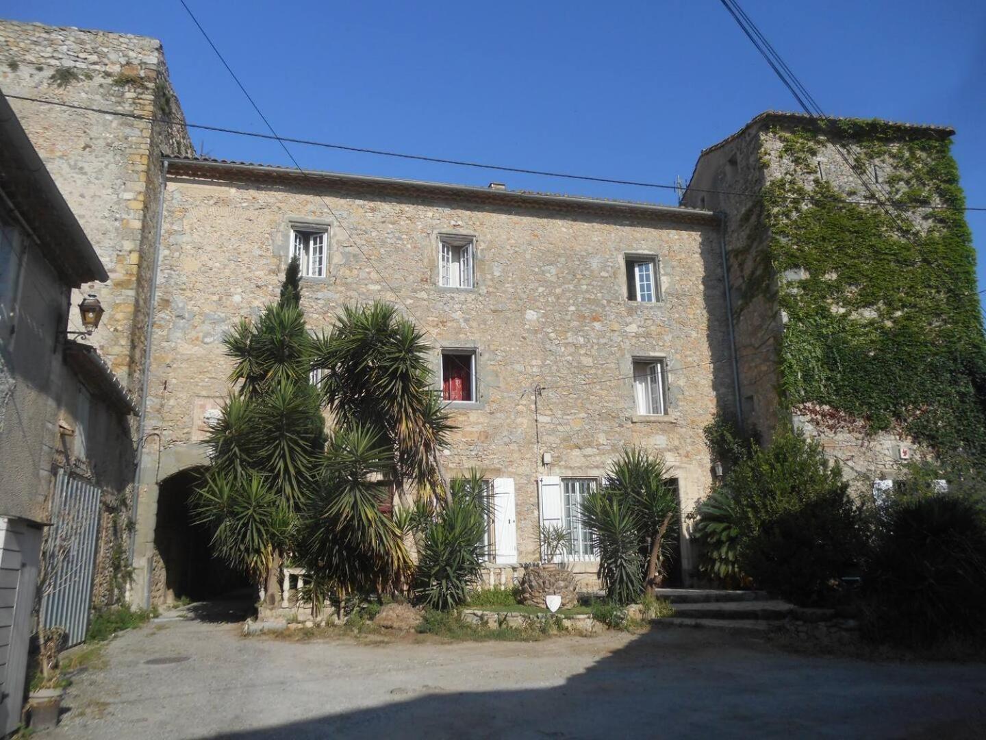 Logis De La Meschaussee, Dans Donjon Du Xie Siecle Canet  Luaran gambar